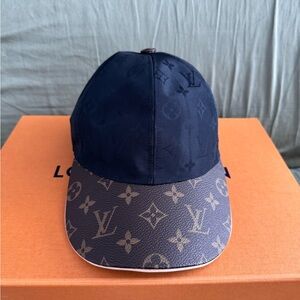 Baseball cap